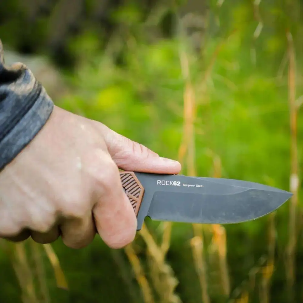 Woox Rock62 BU.KNF001.02 Fixed Blade Knife, Walnut Handle, Sleipner Steel